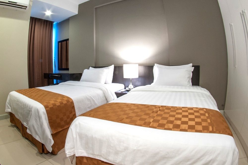 Hotel Sky 4*